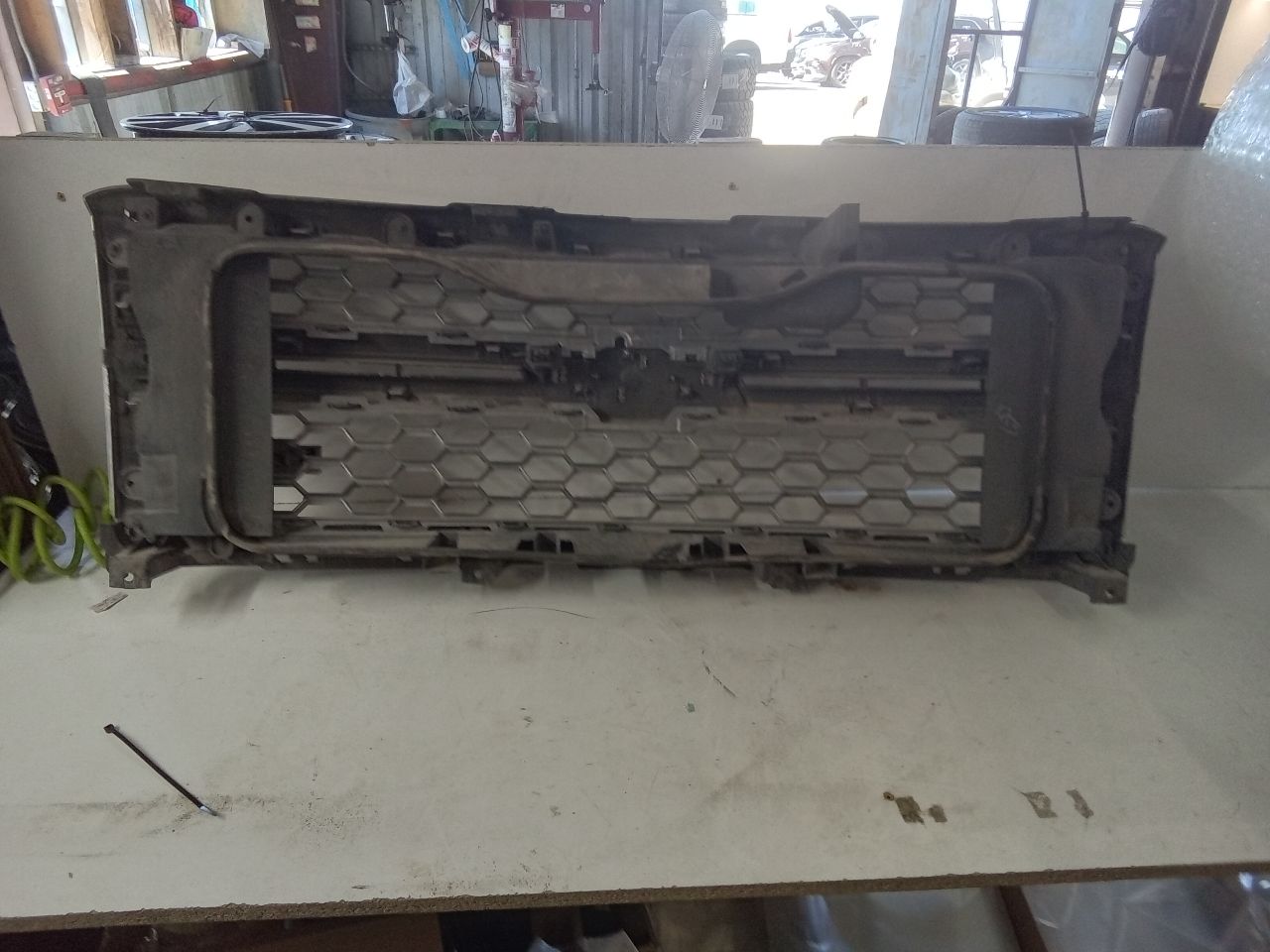 Part image 2