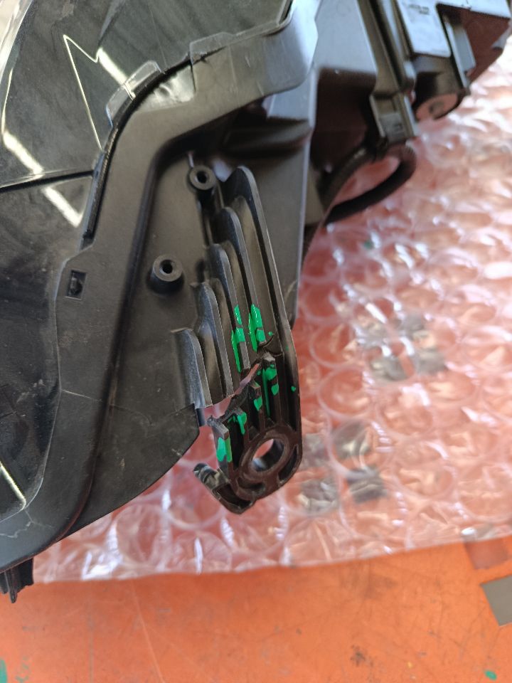 Part image 7