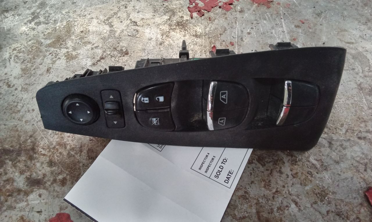 Part image 7