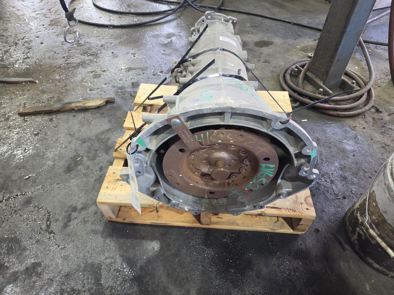 Part image 13