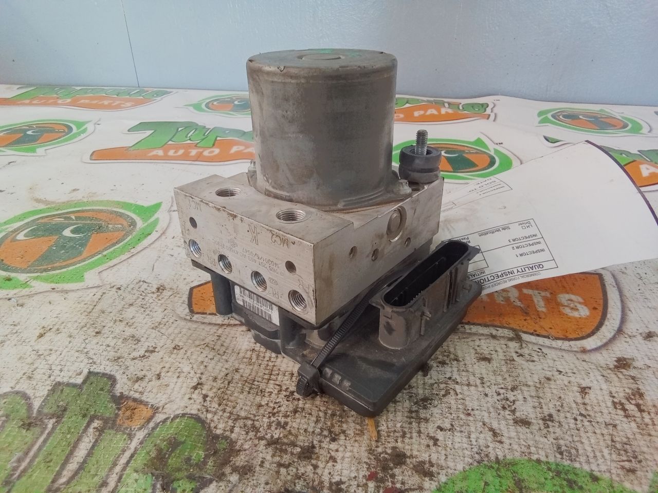Part image 3