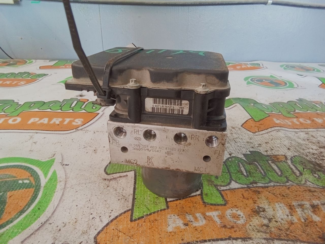 Part image 5
