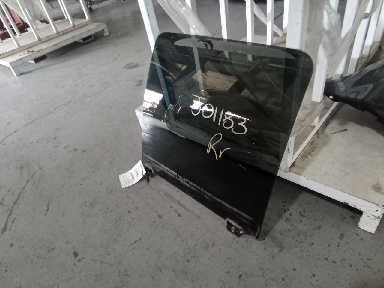 Part image 3