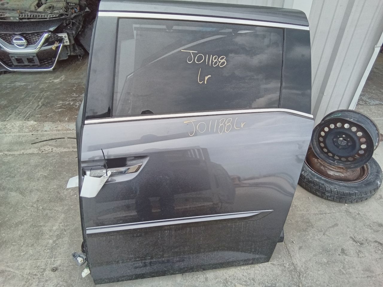 Part image 1