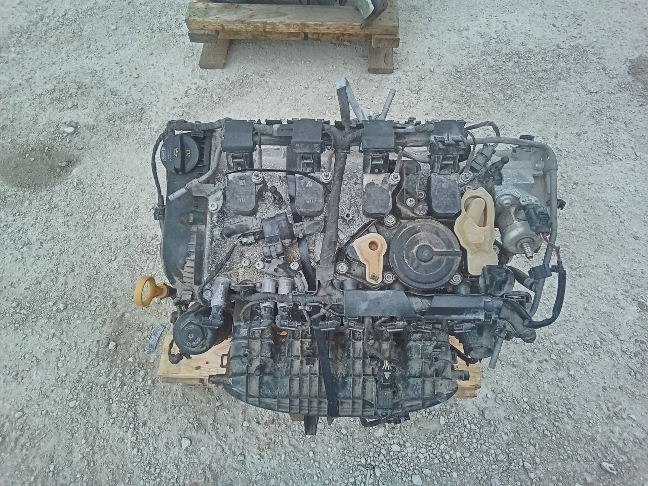 Part image 17
