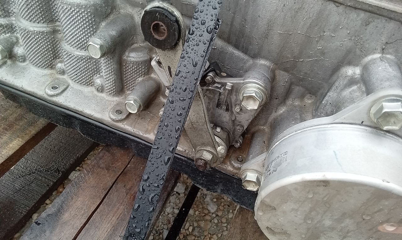 Part image 7