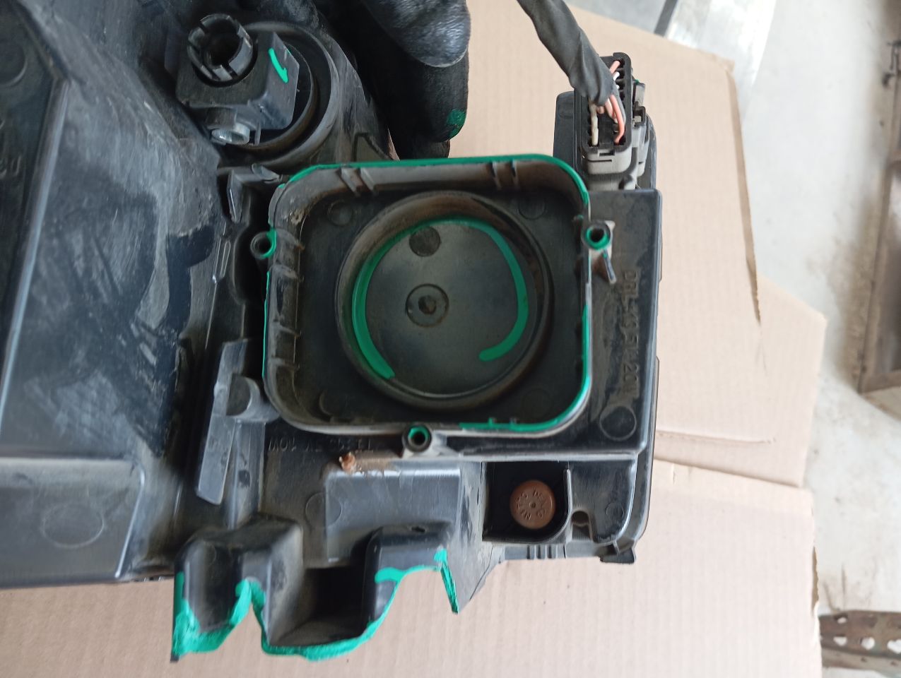 Part image 7