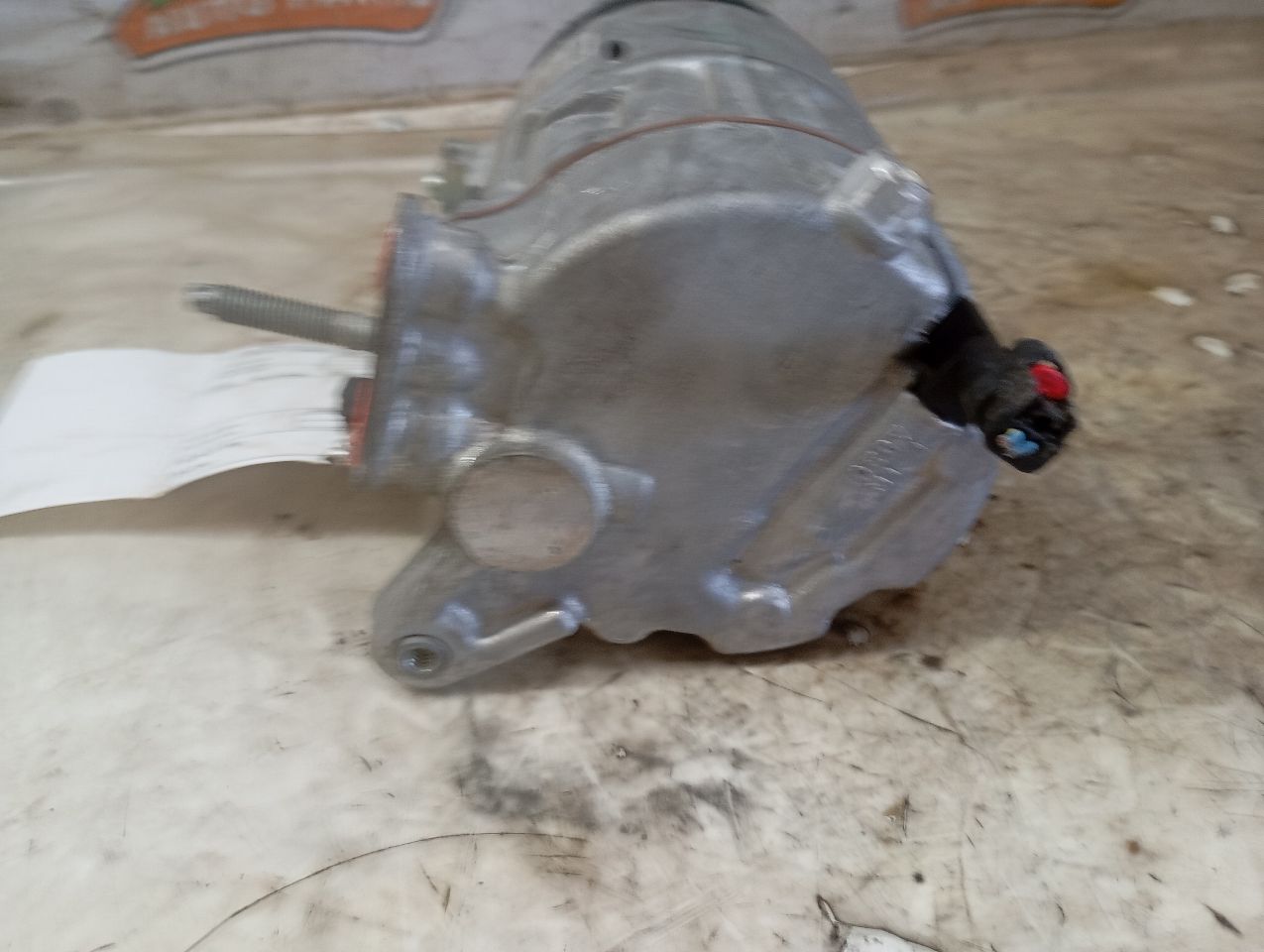 Part image 3