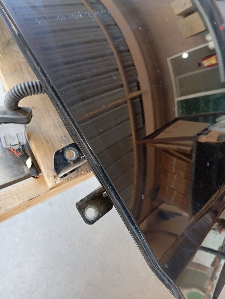 Part image 9