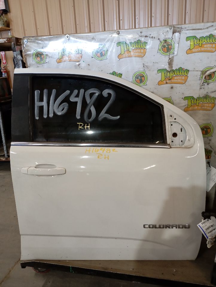 2019 General Motors COLORADO Door Assembly, Fr