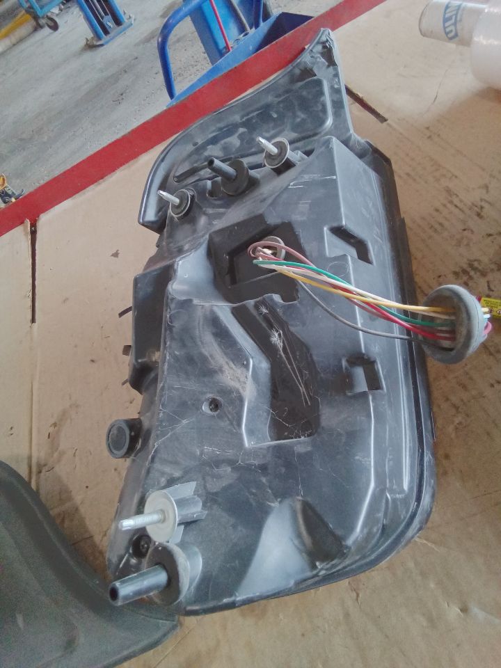 Part image 6