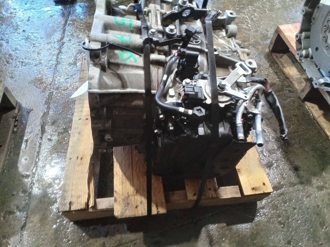 Part image 3