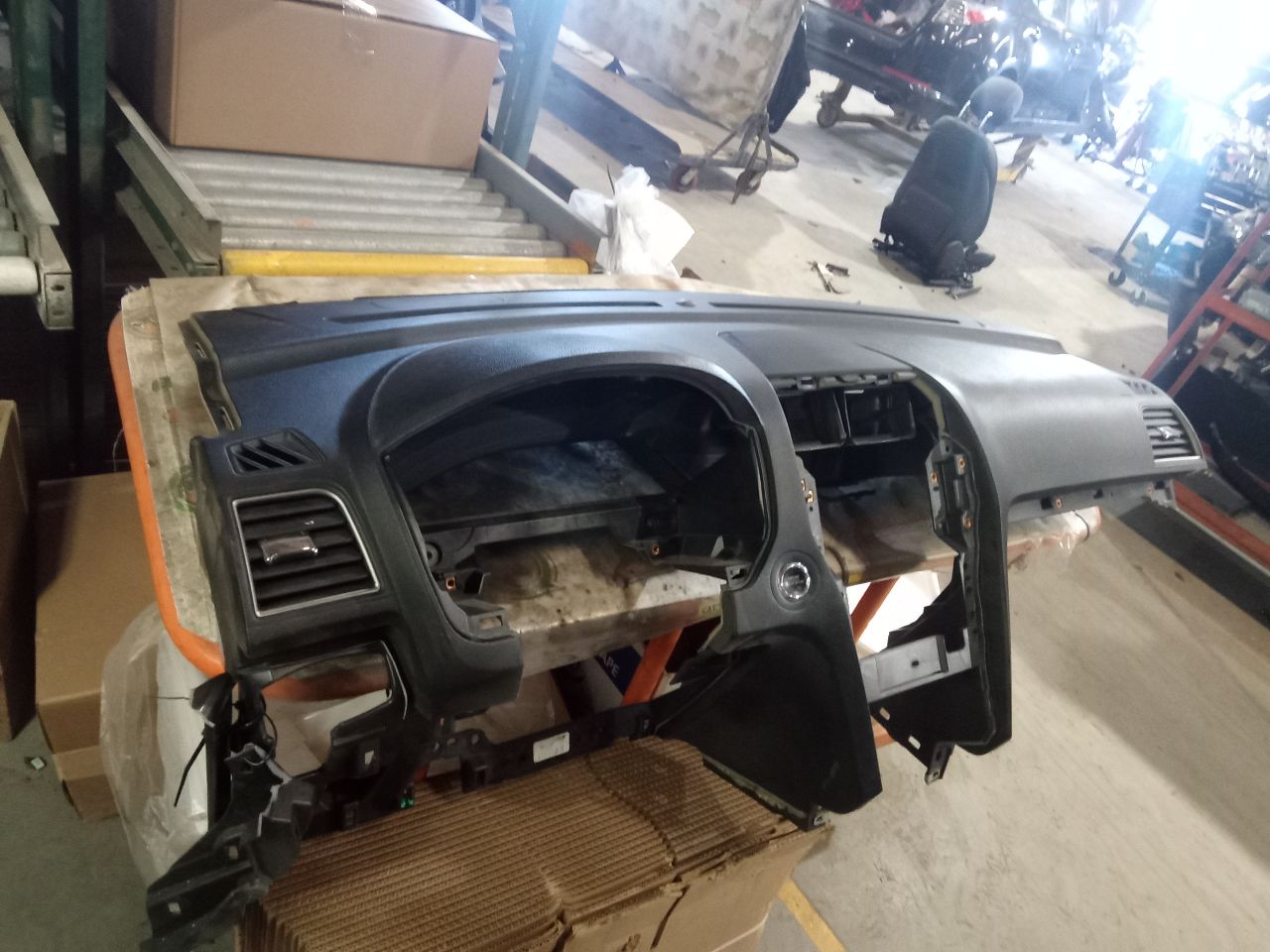 Part image 4