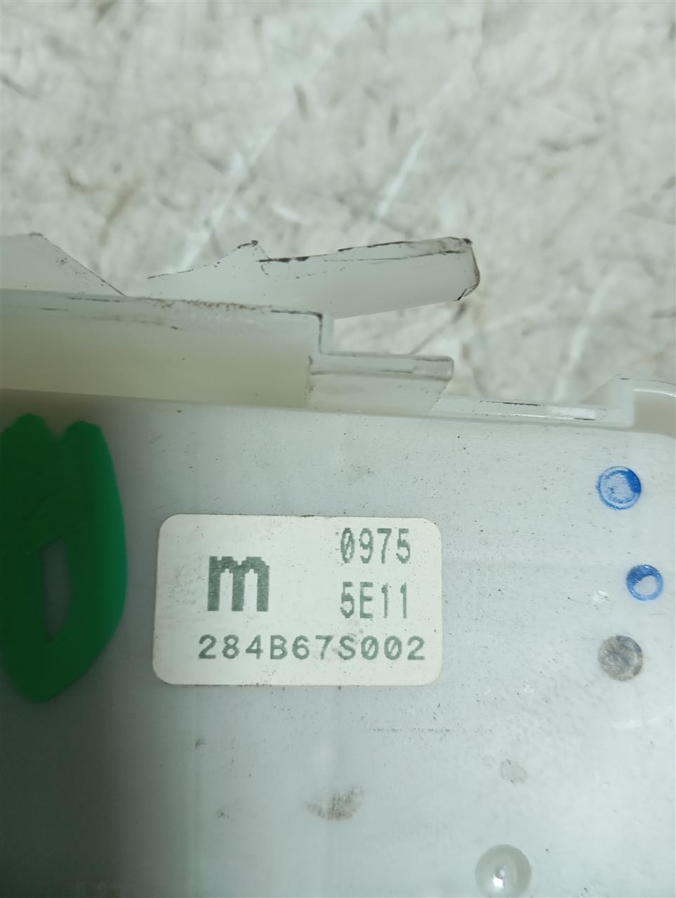 Part image 3