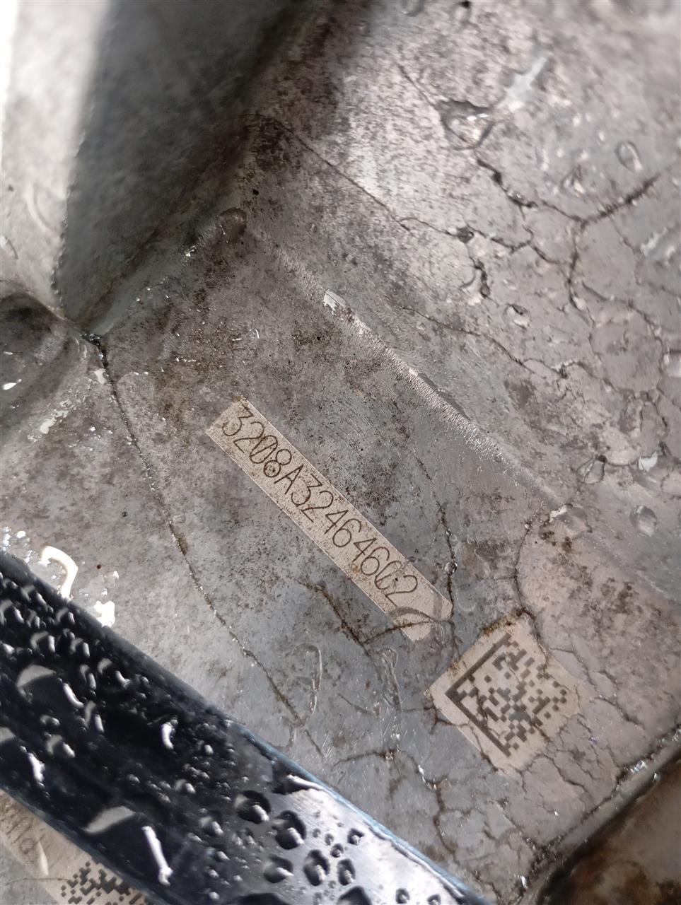 Part image 8