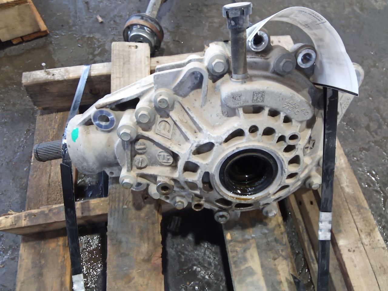 Part image 3