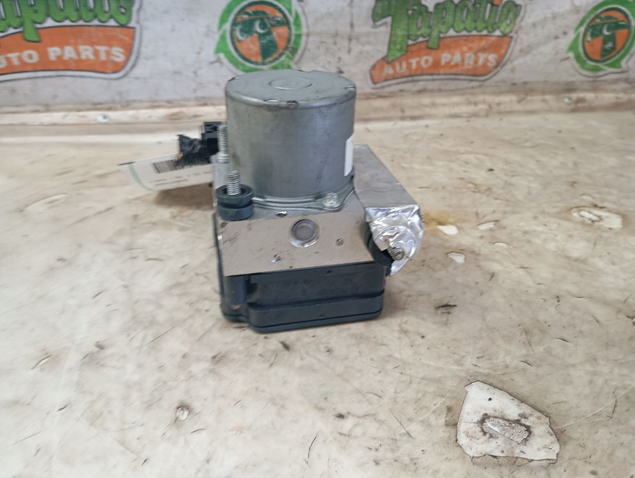 Part image 4