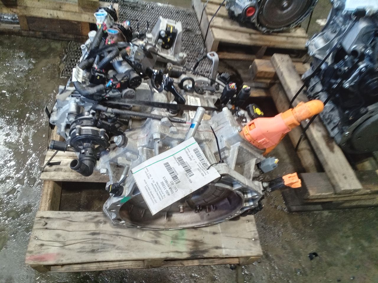 Part image 4