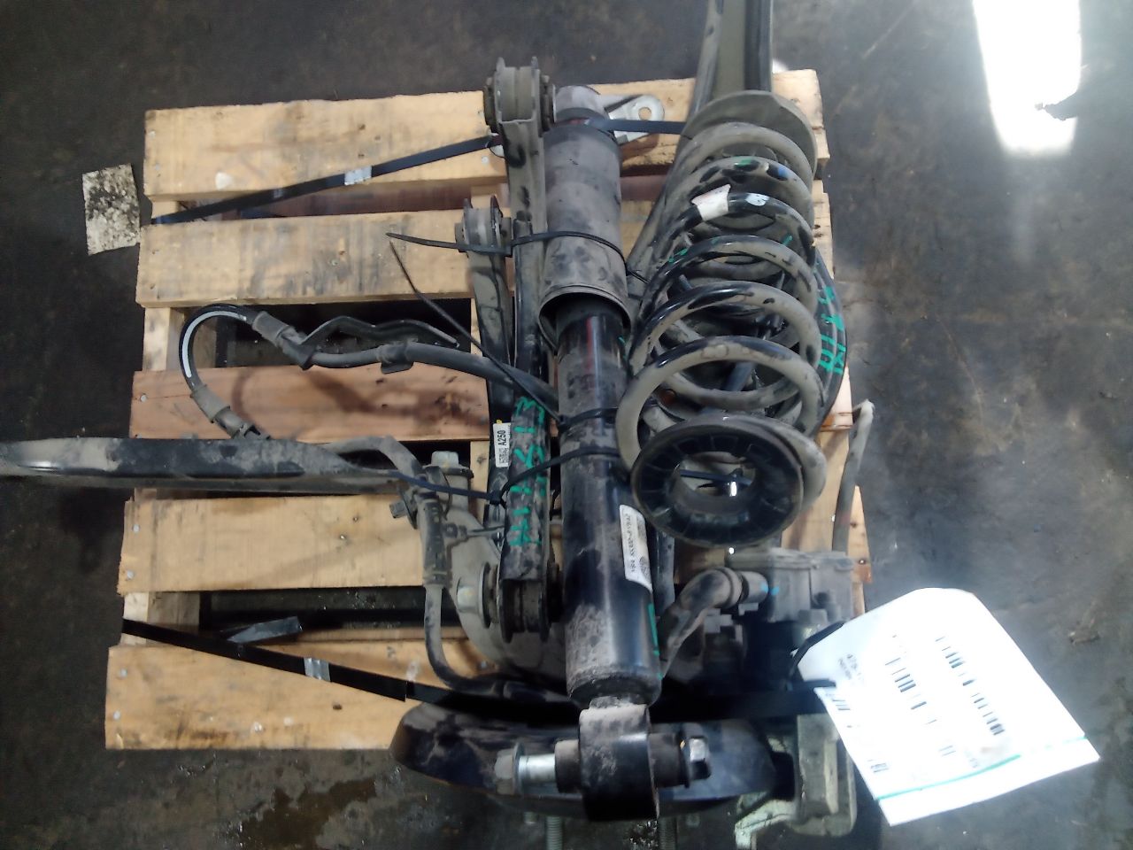 Part image 3