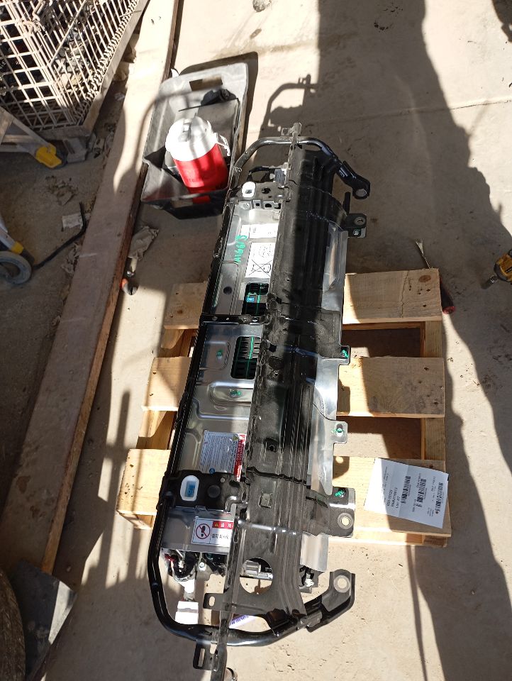 Part image 8