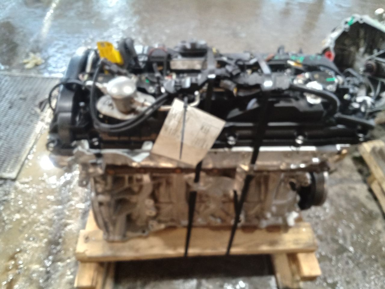 Part image 11