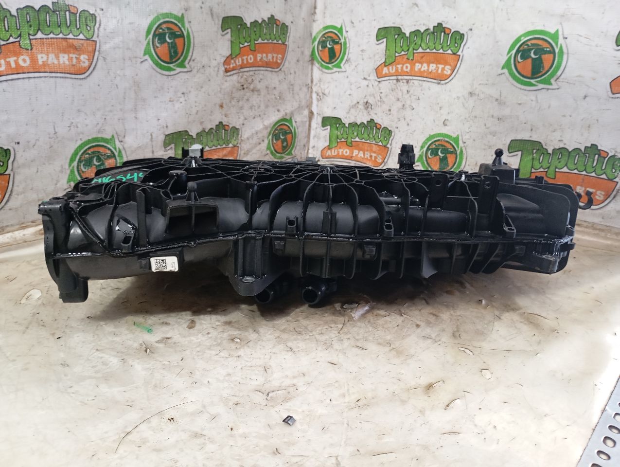 2022  M440I Intake Manifold