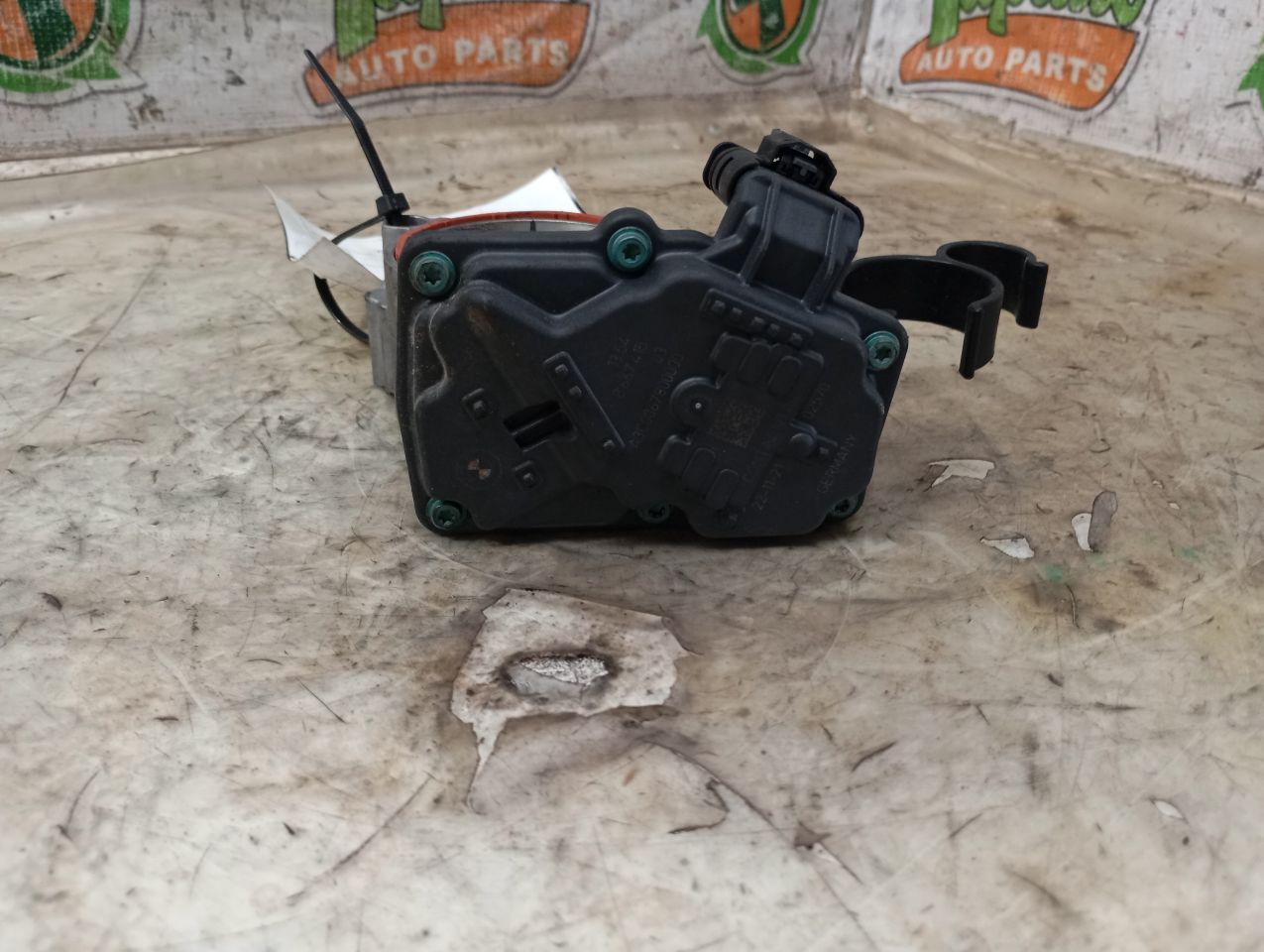 2022  M440I Throttle Body Assy