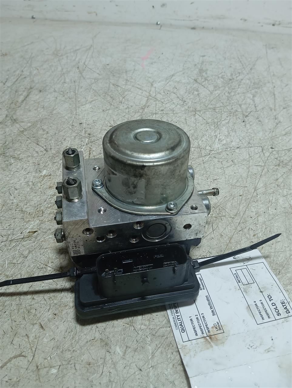 Used 2014 Nissan ROGUE Anti-lock Brake Pts - Stock #A12797