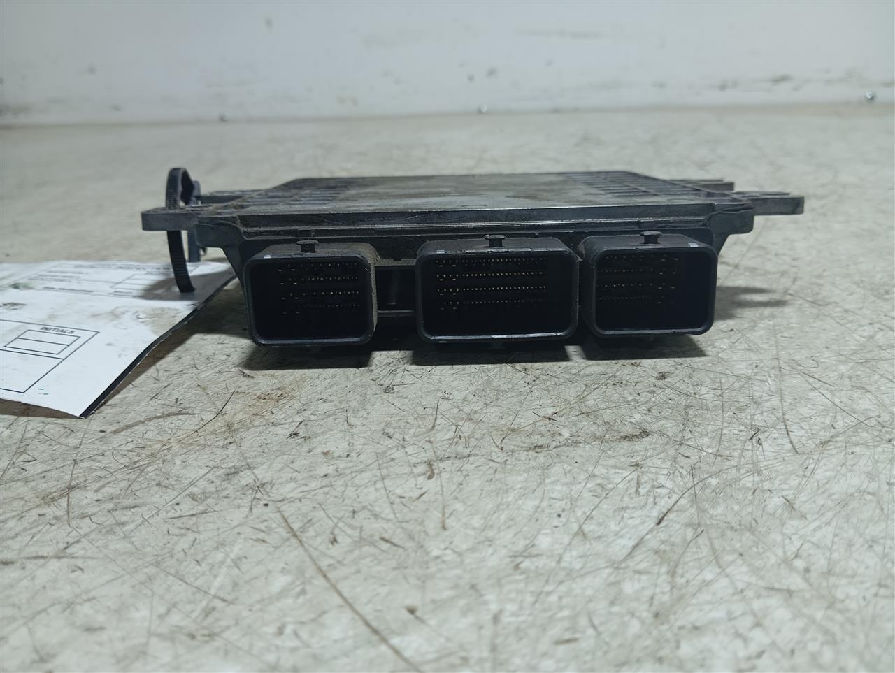 Part image 3