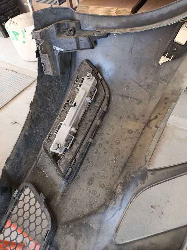 Part image 8