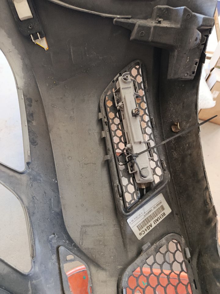 Part image 9