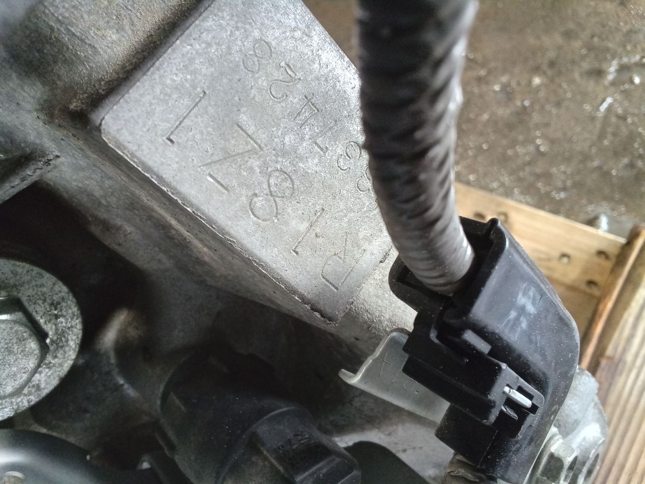 Part image 3
