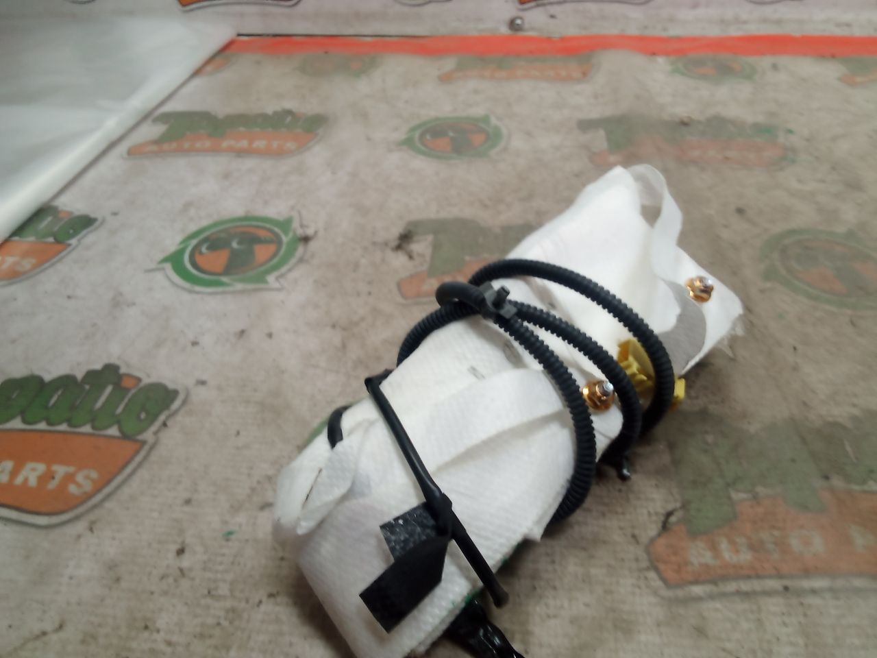 Part image 1