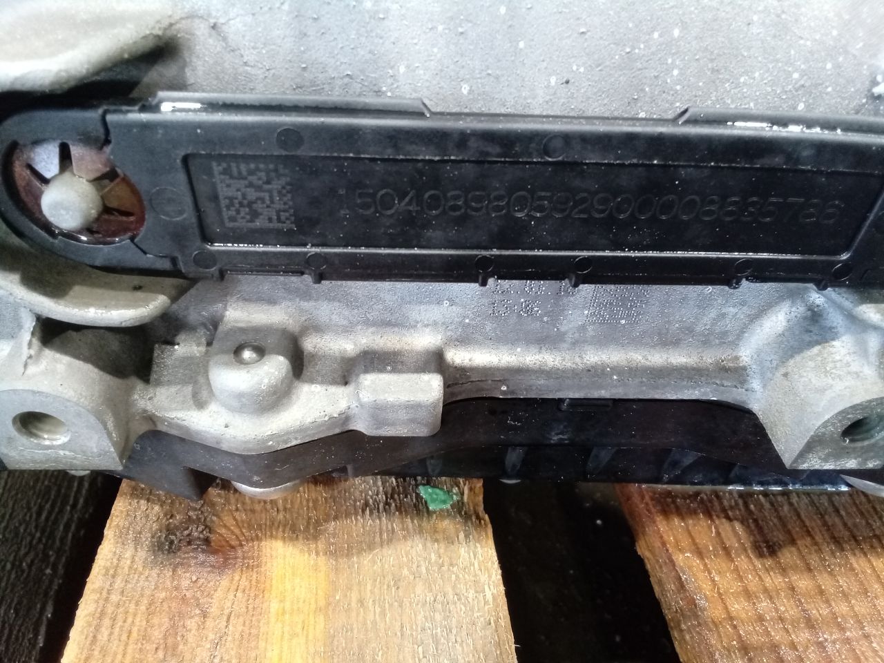 Part image 14