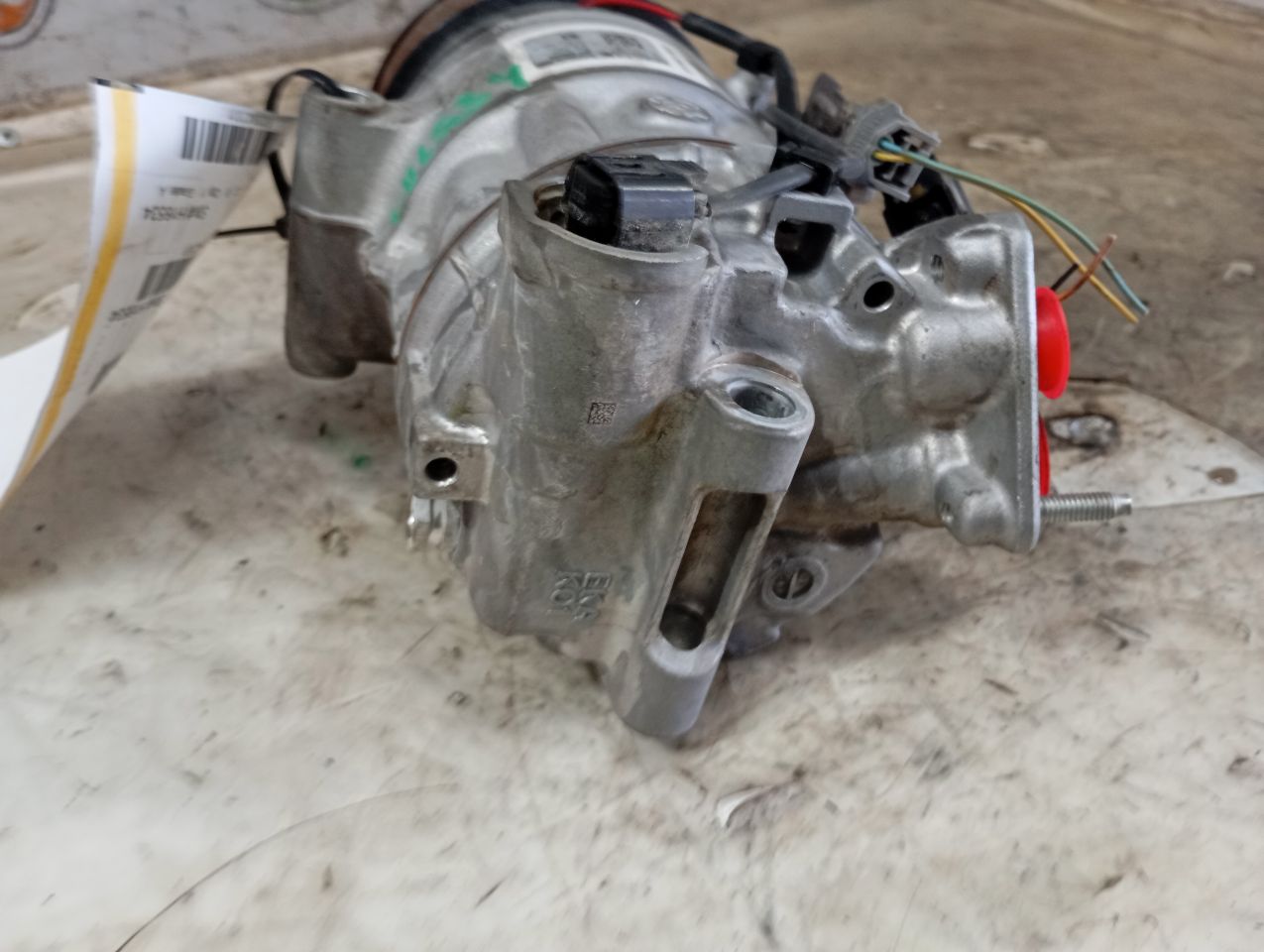 Part image 3