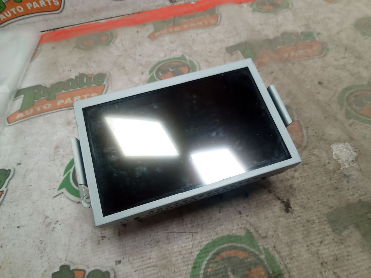 Part image 1
