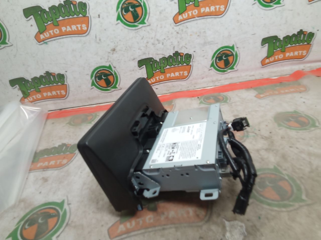 Part image 3