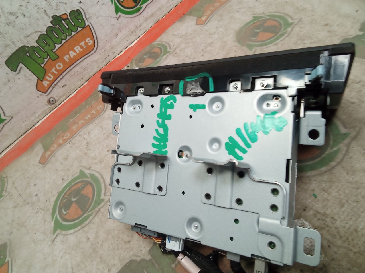 Part image 5