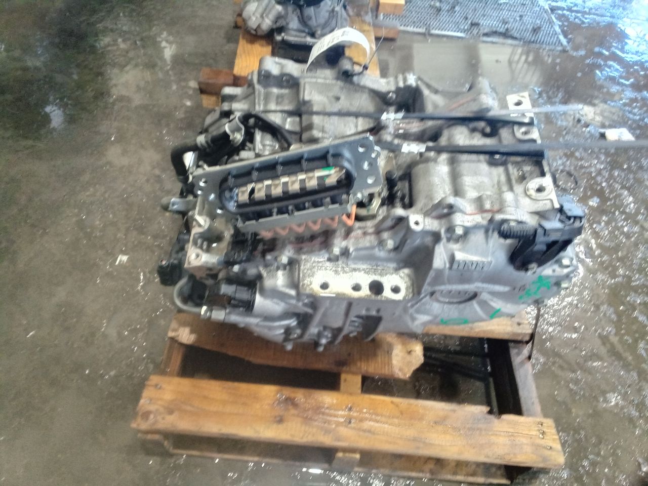Part image 4