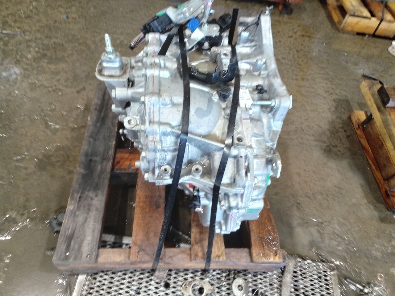 Part image 4