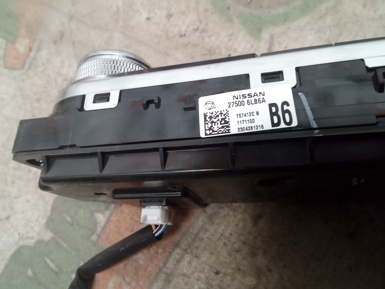 Part image 3