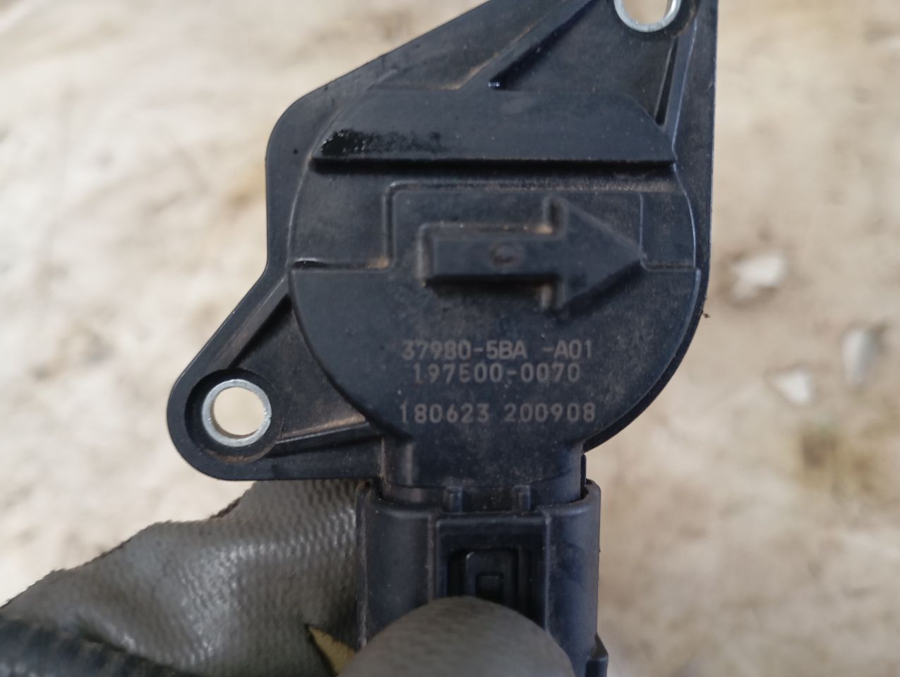 Part image 4