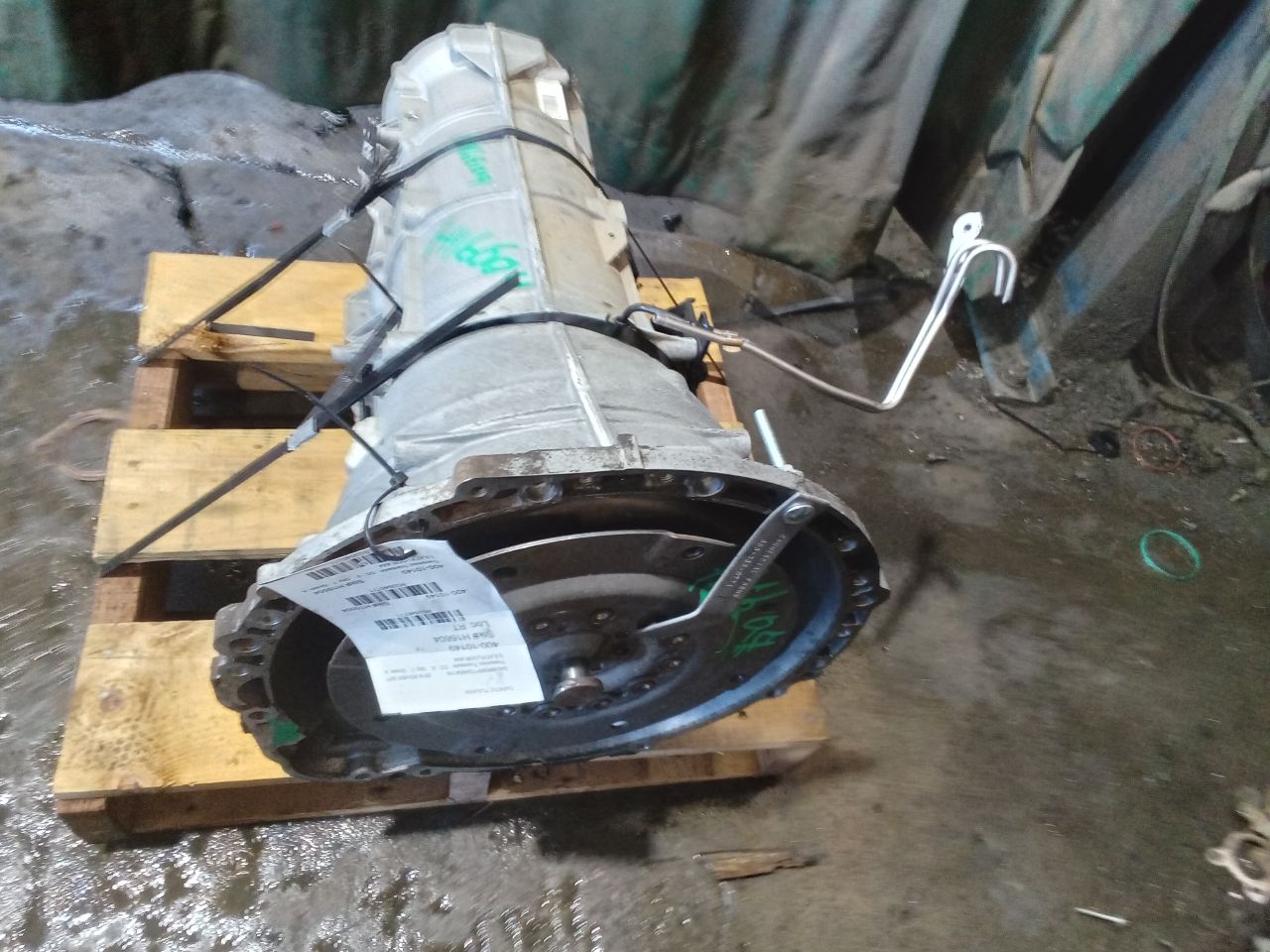 Part image 4