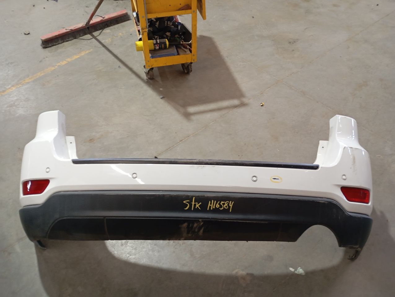 Part image 1
