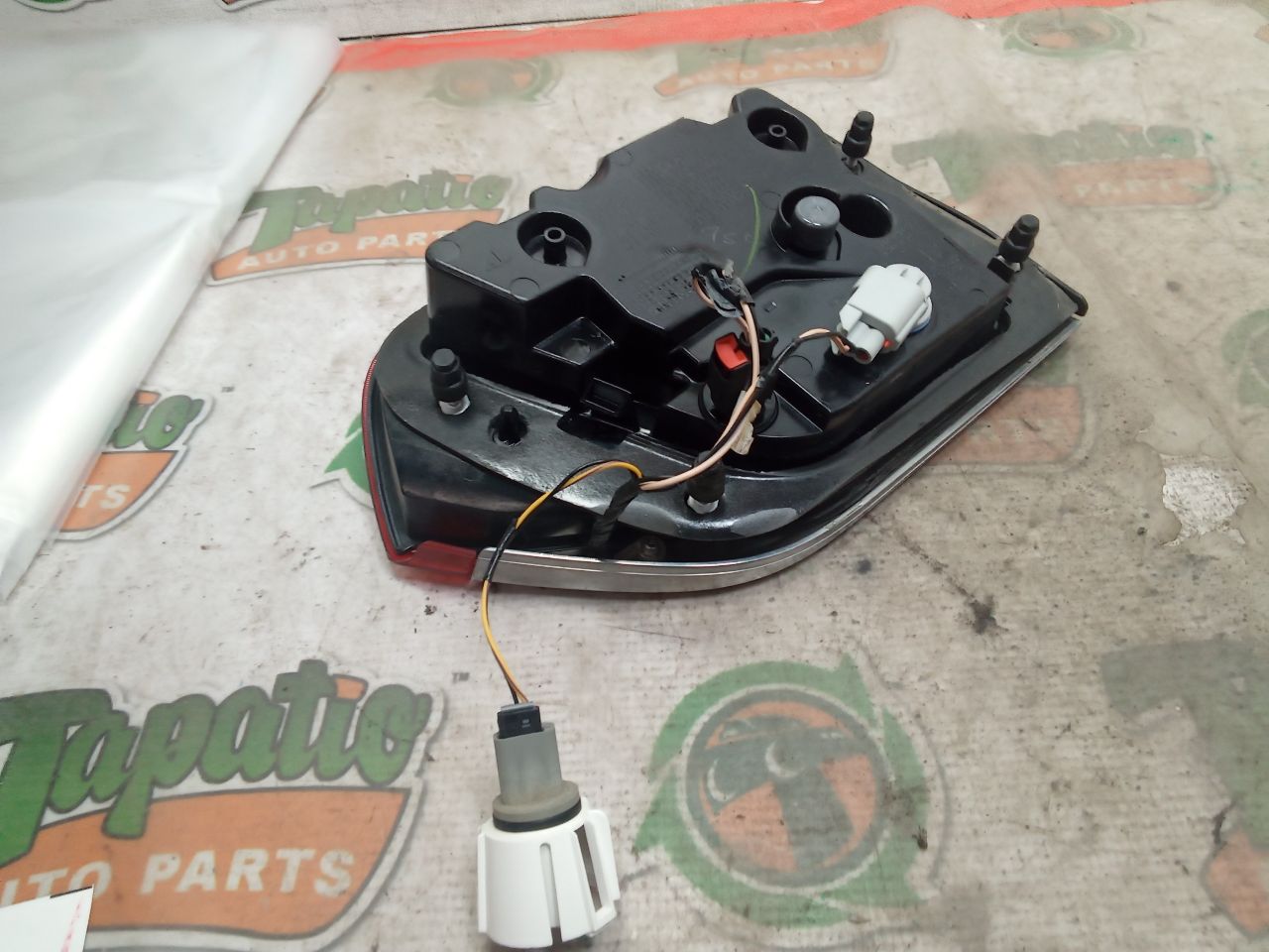 Part image 2