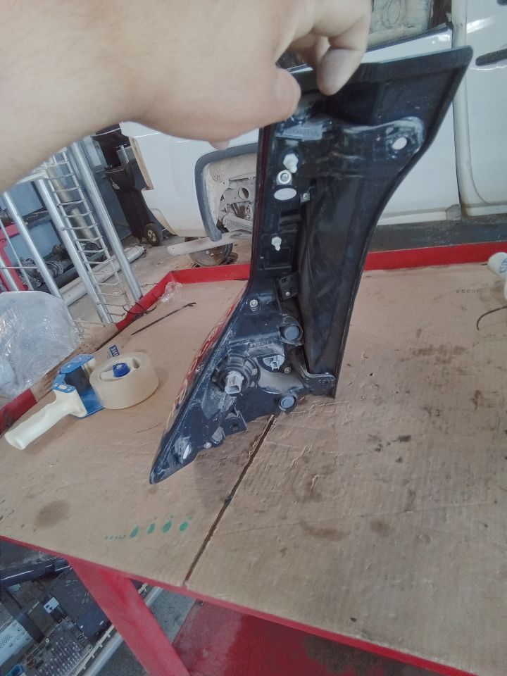 Part image 2