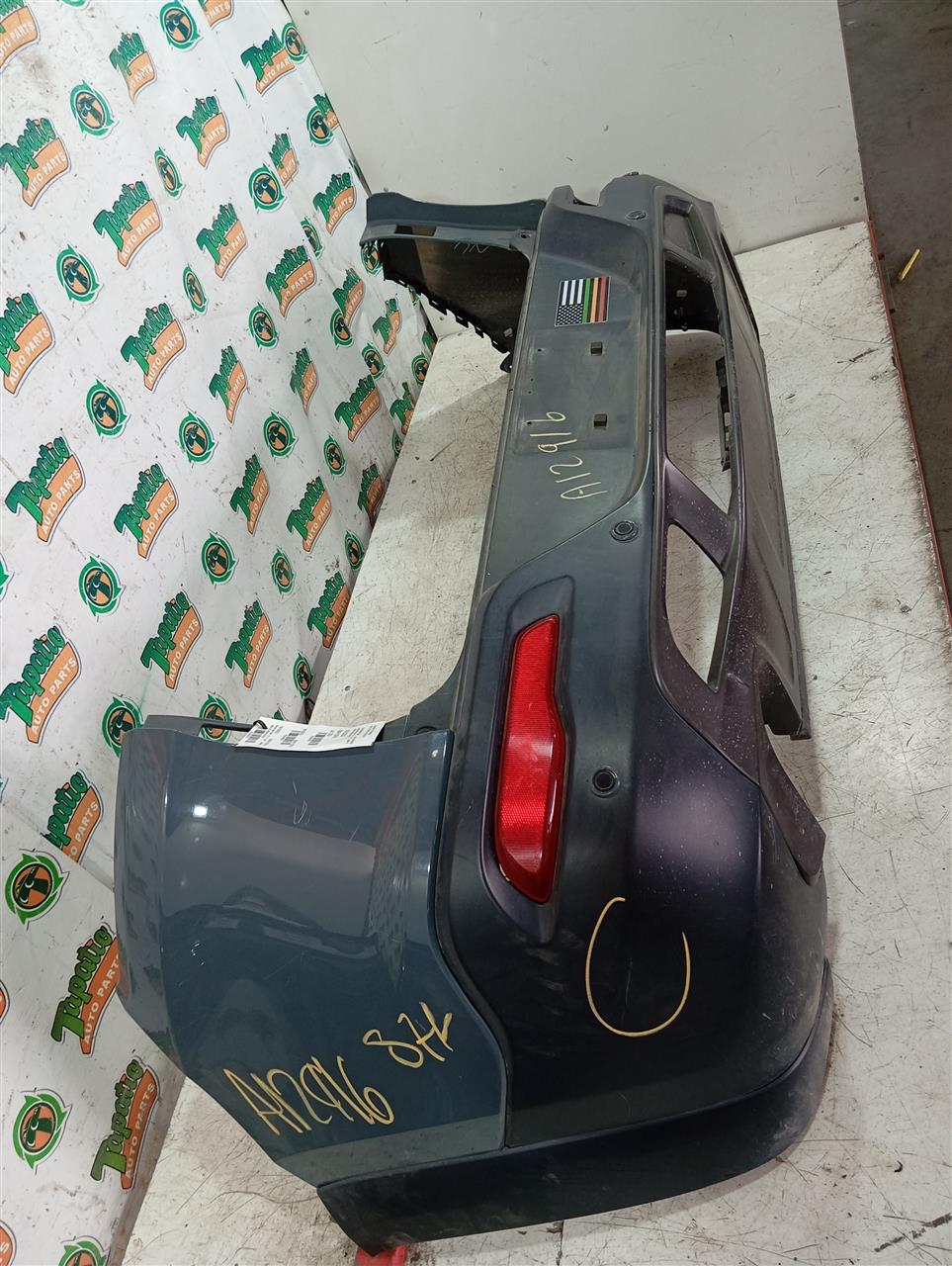 Part image 3
