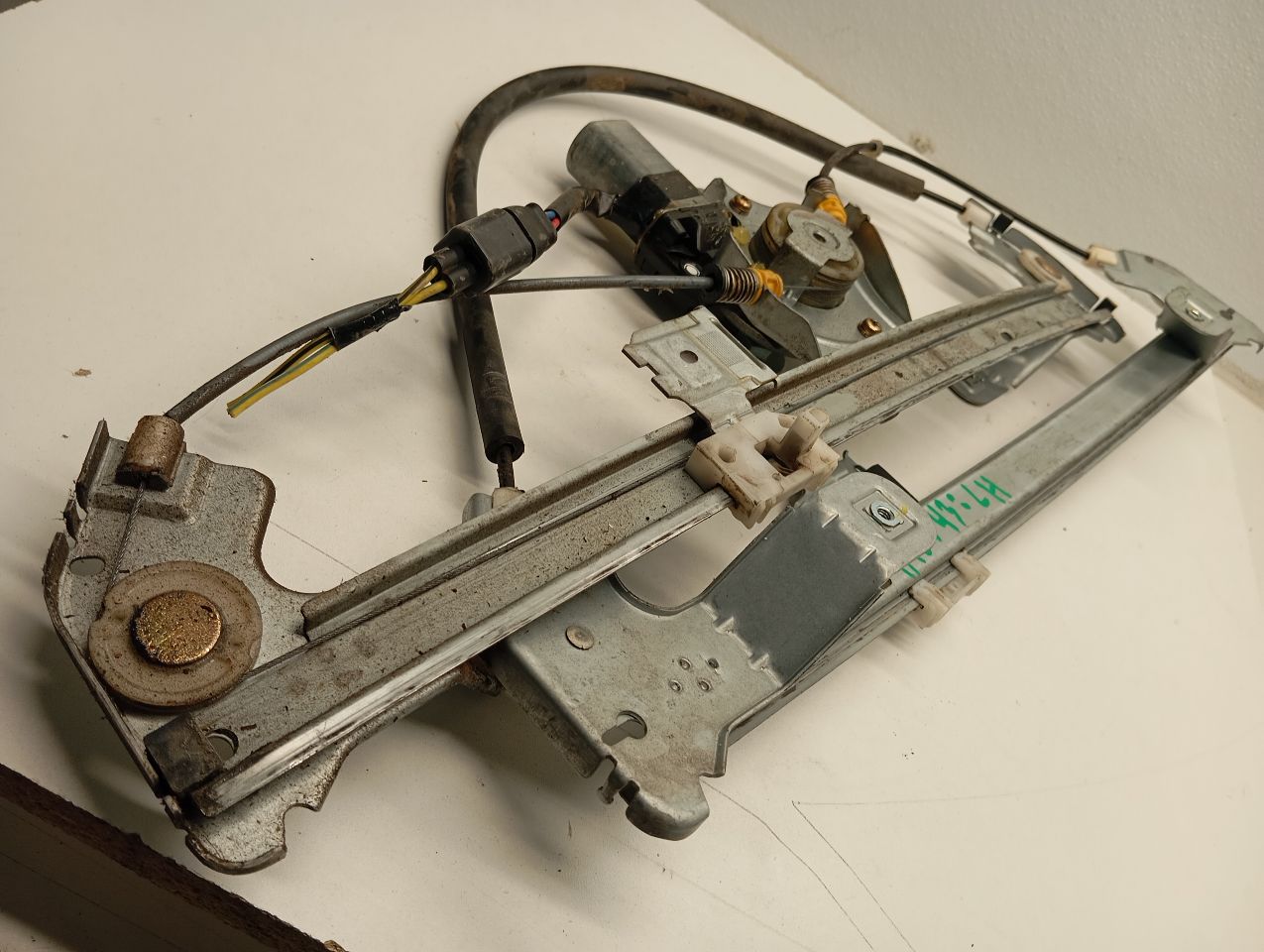 Part image 1