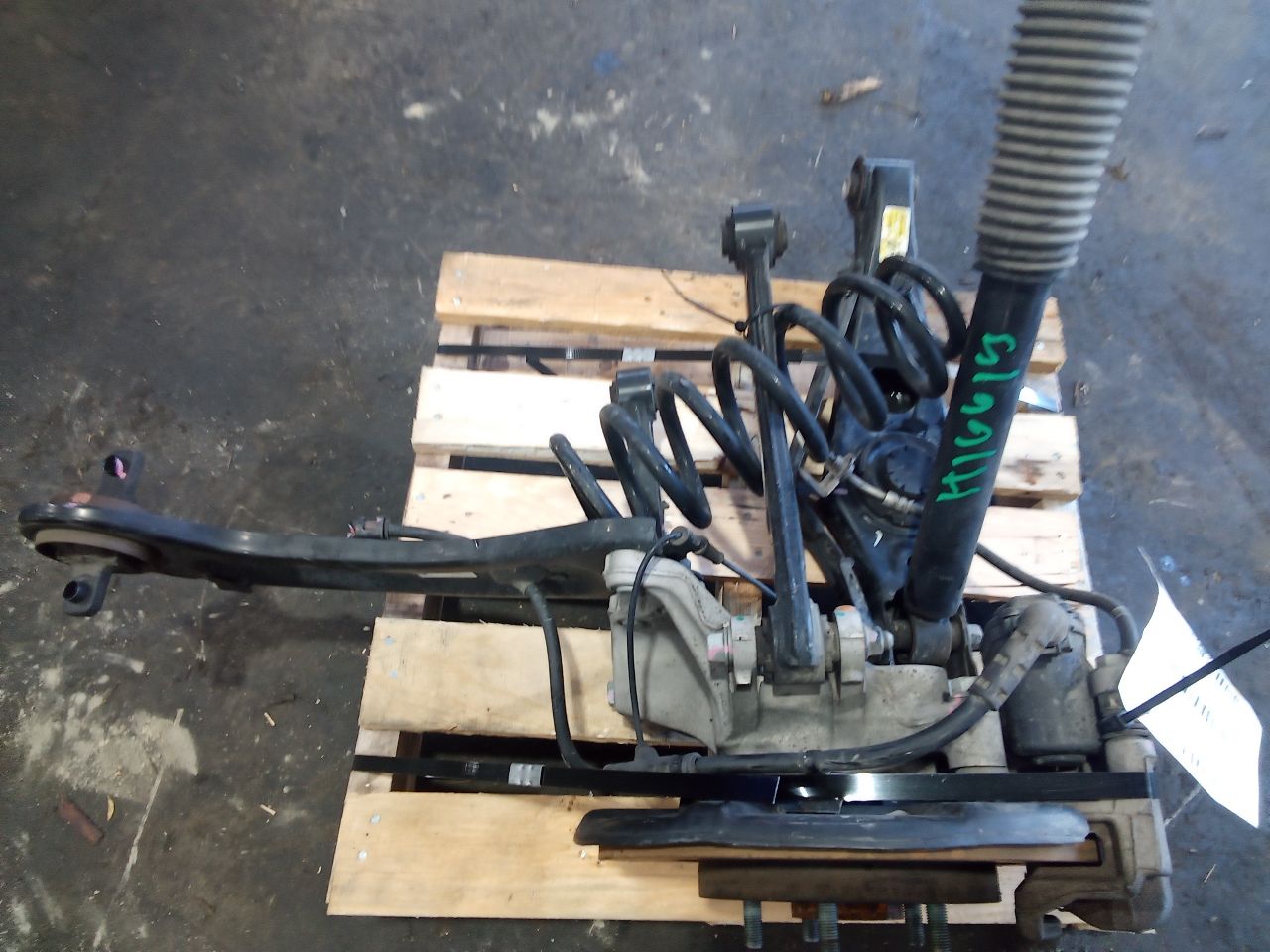 Part image 3