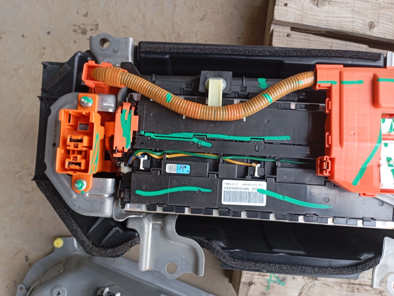 Part image 3